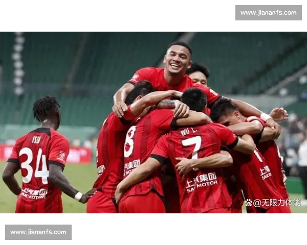 中超争冠三强集体 “刹车”，2 分差拖至收官战